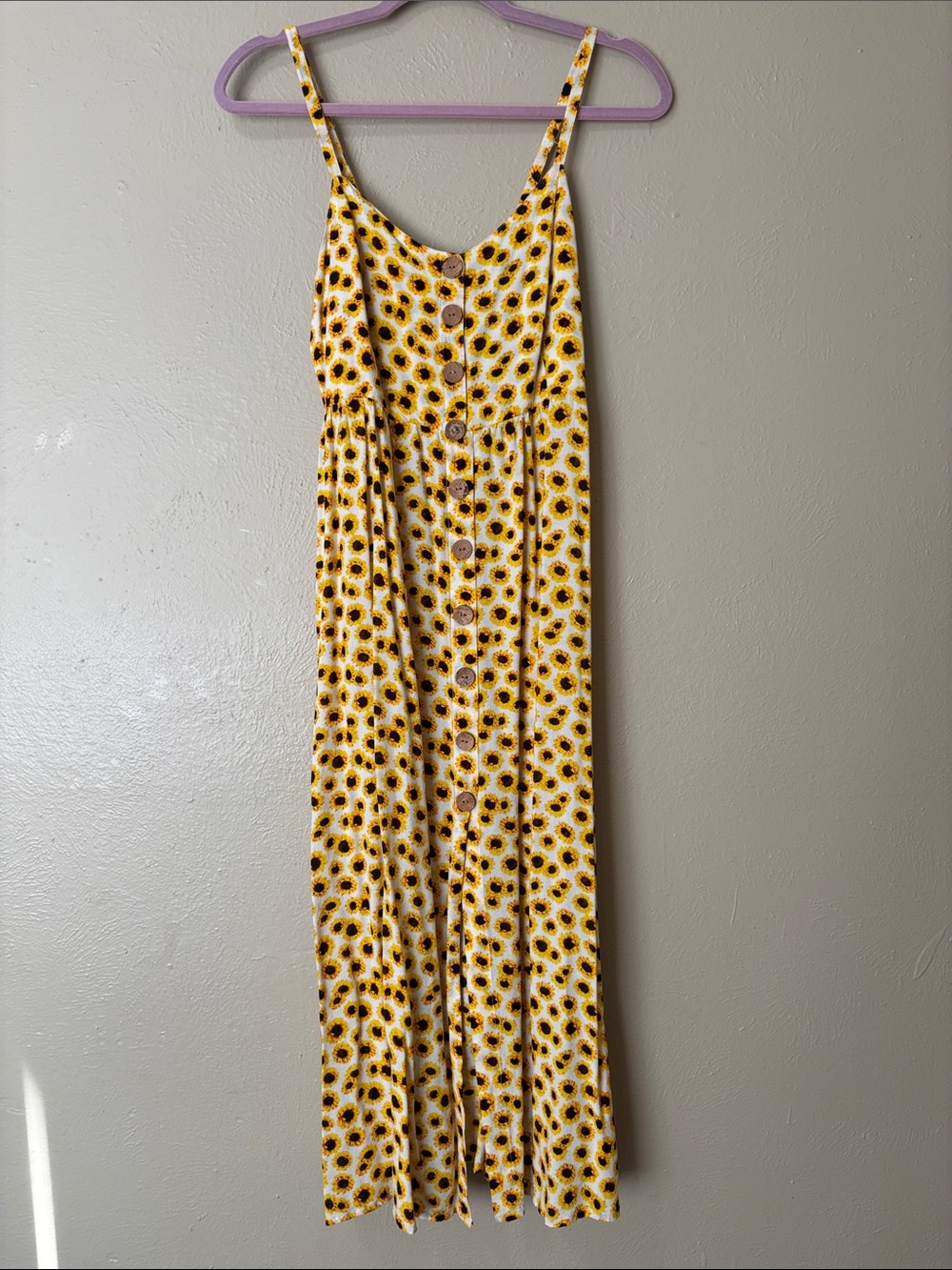 ✅Cassee’s Sunflower vibrant Print button-down mimic spaghetti straps maxi dress